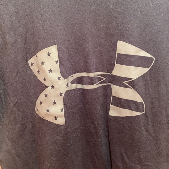 Men’s Under Armour t-shirt - Picture 3 of 6